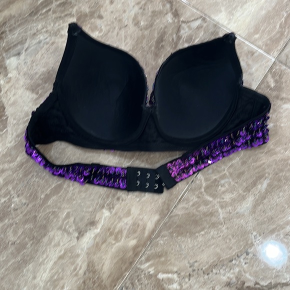 Women’s bustiers - Picture 2 of 2